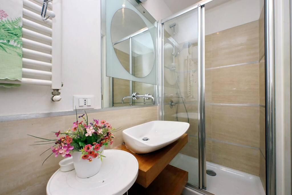 Appartement Monserrato à Rome Extérieur photo